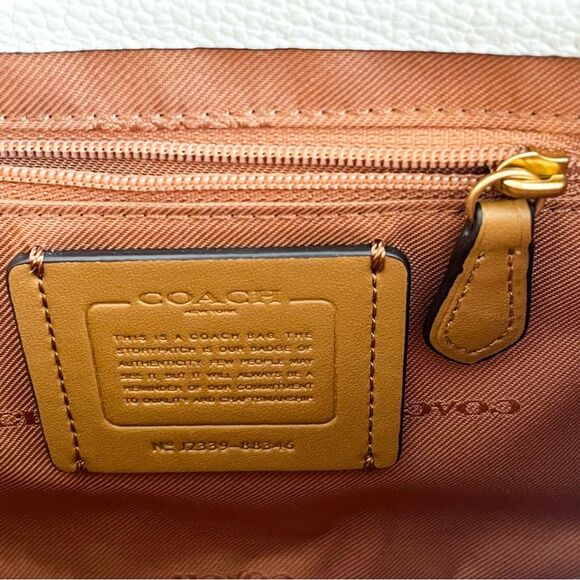 Authentic Coach Cassie crossbody. - Picture 11 of 16